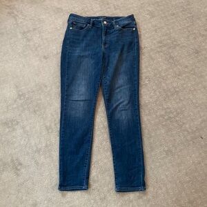 Lucky Brand mid rise skinny jeans